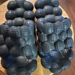 Black Bubble Massage Slide Sandals